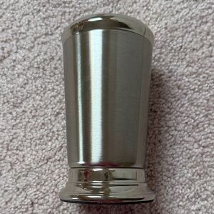 Silver Metallic Toothbrush Holder